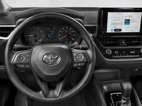 Used 2024 Toyota Corolla LE image 9