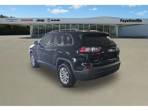 Used 2020 Jeep Cherokee Latitude image 5