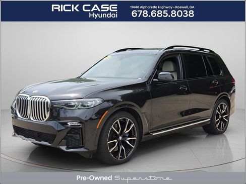 Used 2022 BMW X7 xDrive40i w/ M Sport Package AWD/4WD image 1