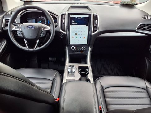 Used 2023 Ford Edge SEL w/ Convenience Package AWD/4WD image 9