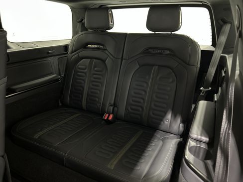 Used 2022 Rivian R1S Launch Edition Quad AWD/4WD image 25