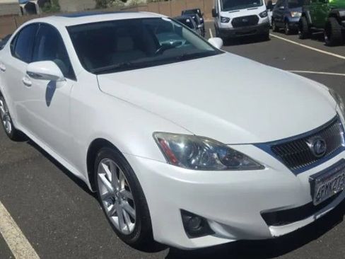 Used 2011 Lexus IS 250 w/ Premium Pkg Value Edition RWD image 1