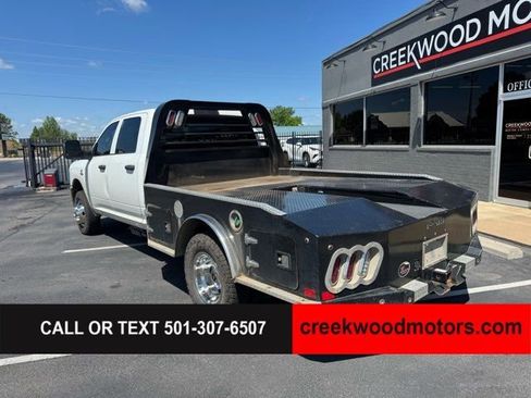 Used 2024 RAM 3500 Tradesman w/ Chrome Appearance Group AWD/4WD image 3