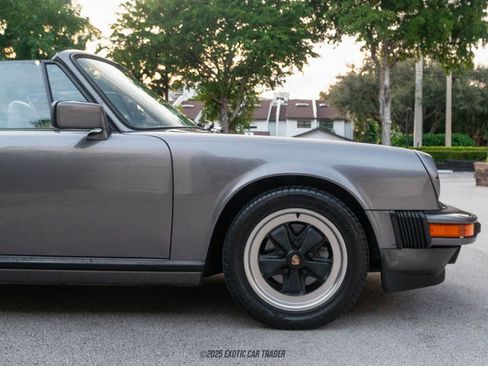 Used 1986 Porsche 911 Carrera RWD image 11