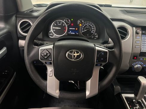 Used 2016 Toyota Tundra SR5 w/ SR5 Upgrade Package image 15