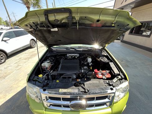 Used 2012 Ford Escape XLT image 9