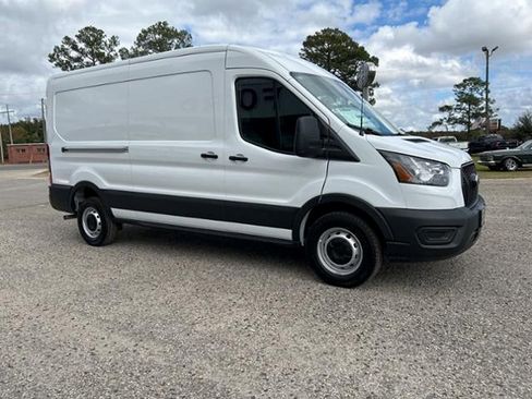 New 2025 Ford Transit 250 148 Medium Roof w/ Load Area Protection Package image 4