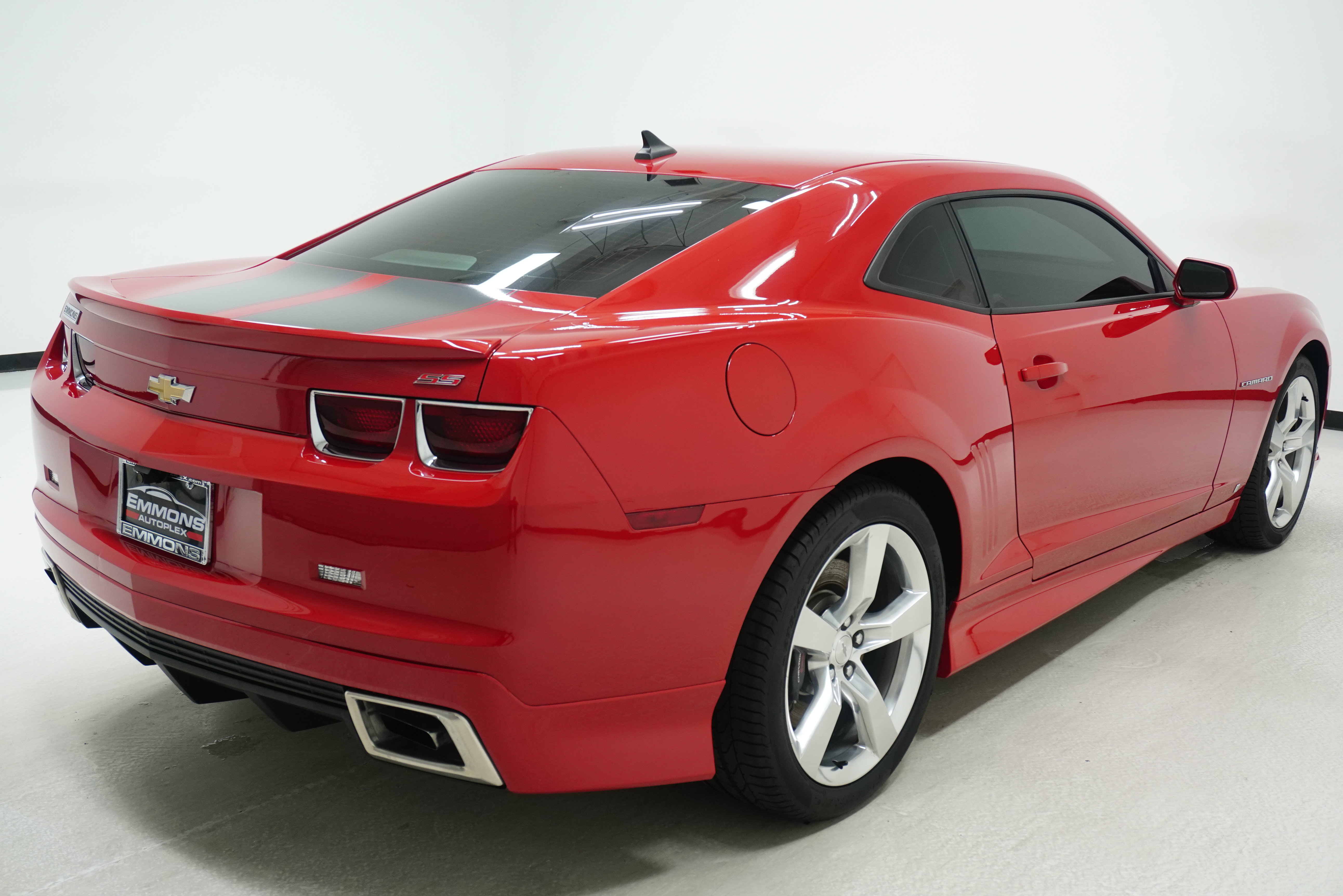 Used 2010 Chevrolet Camaro SS w/ RS Package RWD image 4