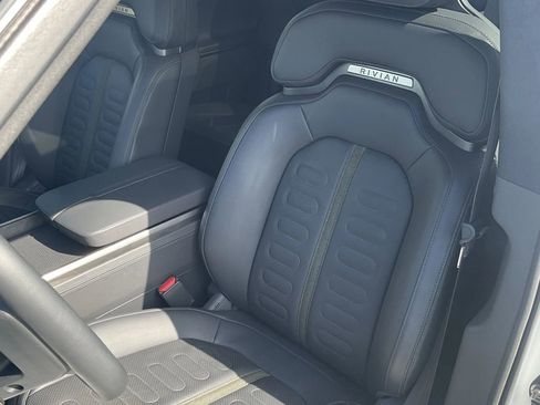 Used 2023 Rivian R1S Adventure AWD/4WD image 6