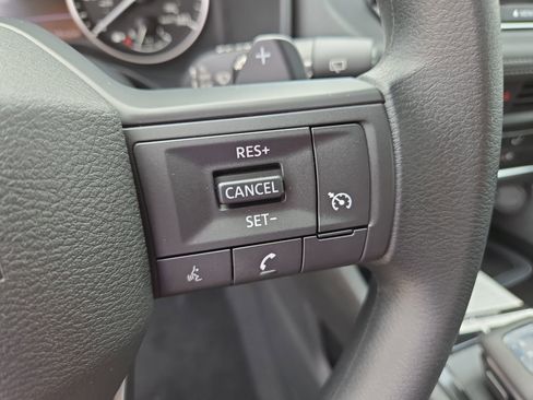 New 2026 Nissan Rogue S image 19