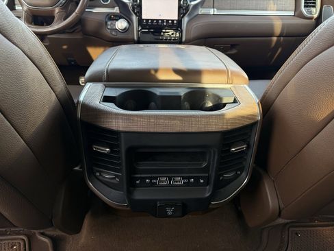 Used 2024 RAM 1500 Limited image 26