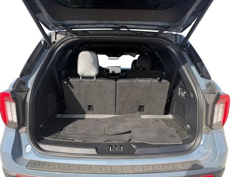 Used 2025 Ford Explorer ST-Line w/ Premium Package RWD image 12