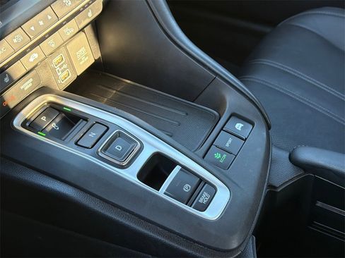 Used 2022 Honda Insight Touring image 30