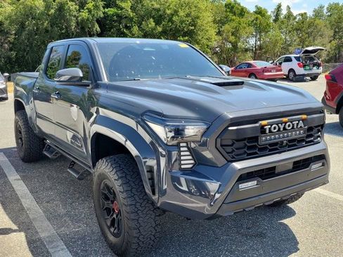 Used 2024 Toyota Tacoma TRD Sport w/ TRD Sport Upgrade Package AWD/4WD image 1