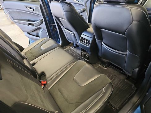 Used 2020 Ford Edge ST w/ Cold Weather Package image 11