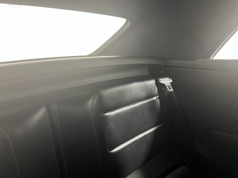 Certified 2018 Porsche 911 Turbo AWD/4WD image 17
