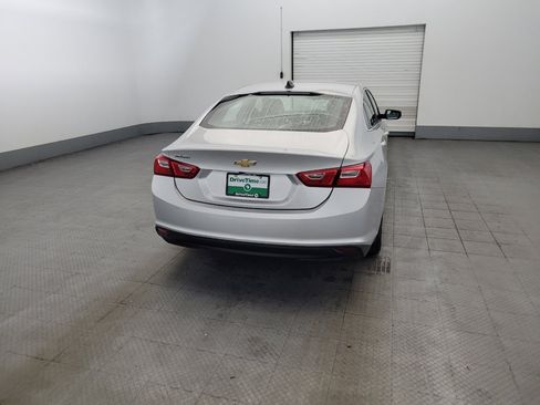 Used 2020 Chevrolet Malibu LS FWD image 7