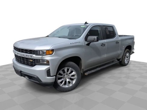 Used 2020 Chevrolet Silverado 1500 Custom w/ Custom Value Package AWD/4WD image 1