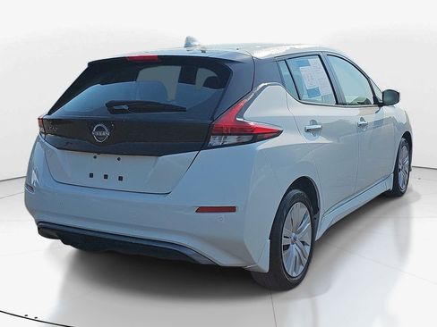 Used 2024 Nissan Leaf S FWD image 5