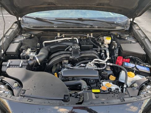 Used 2022 Subaru Outback Premium image 33