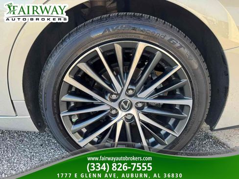 Used 2023 Lexus ES 350 w/ Premium Package image 33
