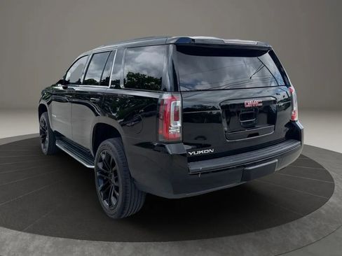 Used 2018 GMC Yukon SLT AWD/4WD image 7