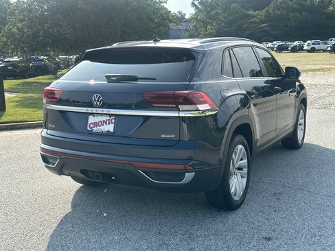 Used 2022 Volkswagen Atlas Cross Sport SE AWD/4WD image 5
