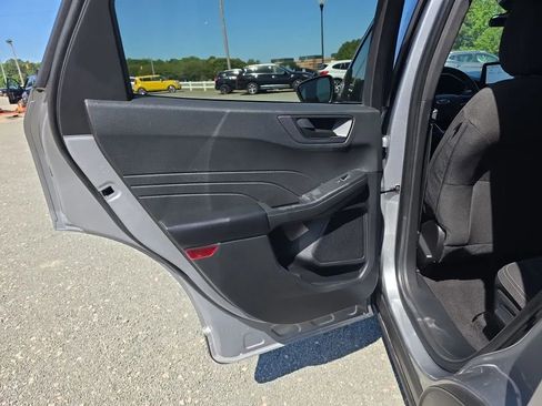 Used 2023 Ford Escape Active AWD/4WD image 42