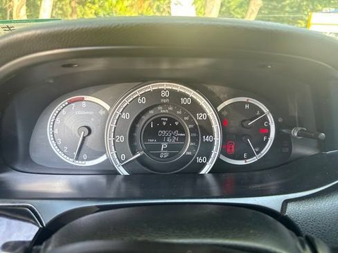 Used 2017 Honda Accord LX image 8