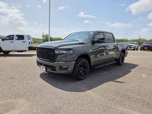 Used 2026 RAM 1500 Lone Star AWD/4WD image 3