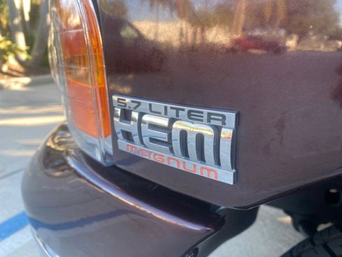 Used 2005 Dodge Ram 1500 Truck SLT image 41