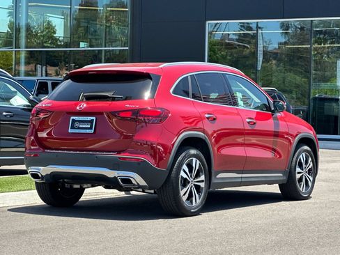 Certified 2026 Mercedes-Benz GLA 250 4MATIC image 3