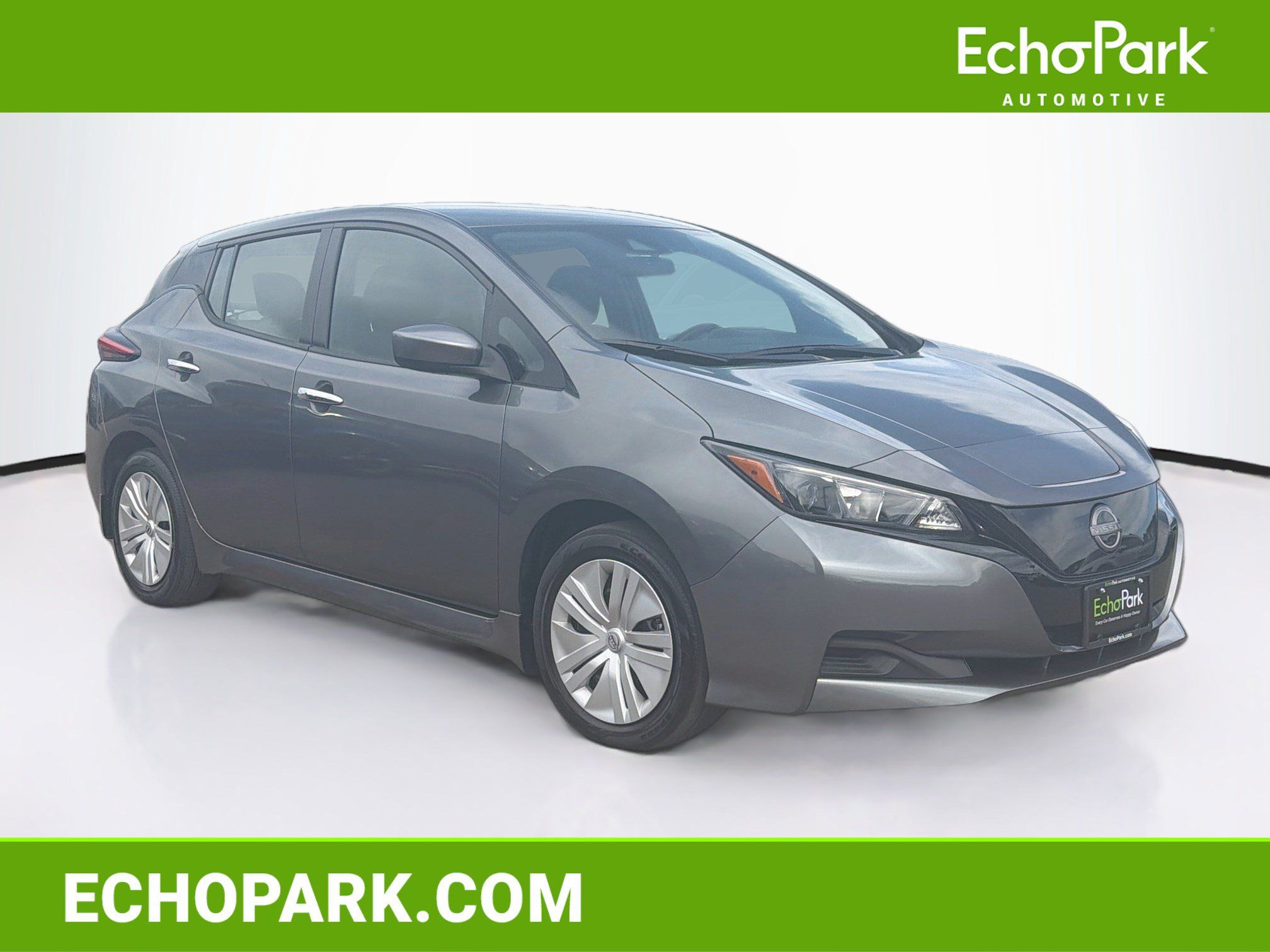 Used 2025 Nissan Leaf S FWD image 1