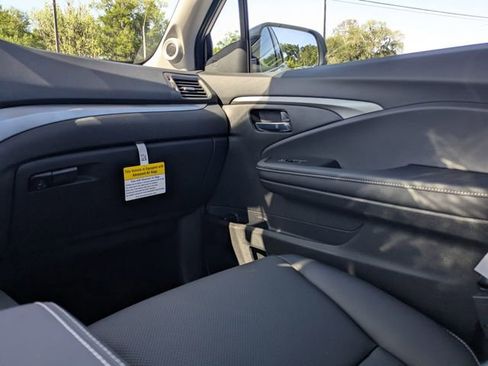 New 2026 Honda Ridgeline RTL image 17