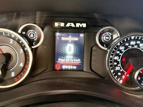 Used 2024 RAM 2500 Big Horn w/ Off Road Package AWD/4WD image 15