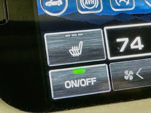 Used 2024 Subaru Outback Onyx Edition XT AWD/4WD image 17