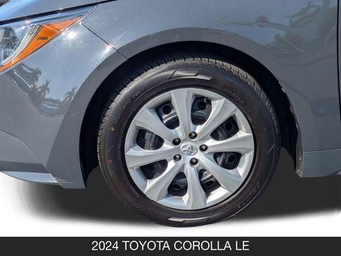Used 2024 Toyota Corolla LE FWD image 11