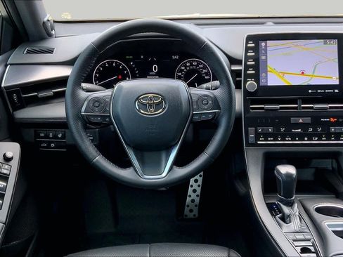 Used 2021 Toyota Avalon Touring FWD image 6