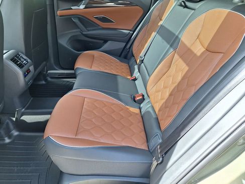 New 2026 Volkswagen Tiguan SEL R-Line AWD/4WD image 23