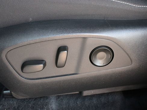 Used 2024 Chevrolet Traverse LT w/ LPO, Floor Liner Package AWD/4WD image 13