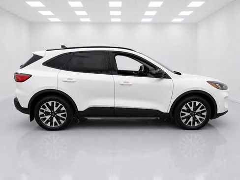 Used 2020 Ford Escape SE Sport AWD/4WD image 5