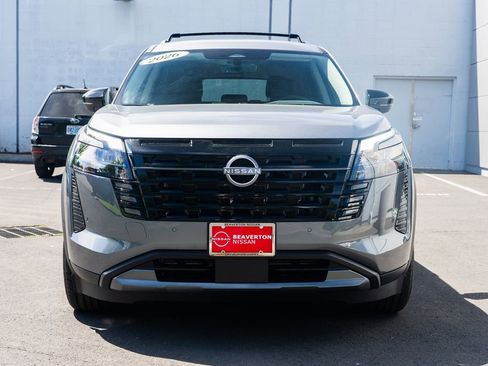 New 2026 Nissan Pathfinder SL AWD/4WD image 2