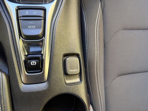 Used 2022 Chevrolet Camaro SS RWD image 20