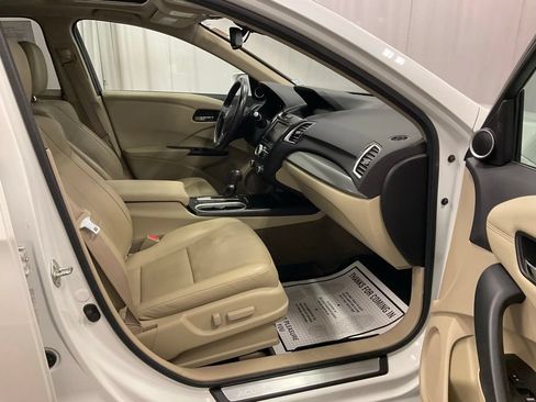 Used 2017 Acura RDX AWD w/ Advance Package image 16