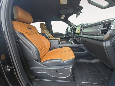 Certified 2024 Ford F350 Platinum w/ FX4 Off-Road Package image 15