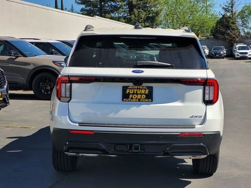 New 2026 Ford Explorer ST-Line image 6