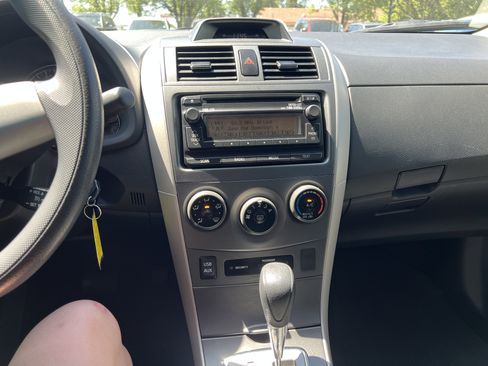 Used 2012 Toyota Corolla S FWD image 19