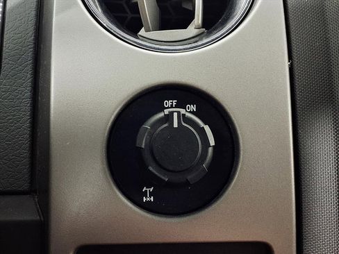 Used 2012 Ford F150 XLT w/ XLT Chrome Pkg image 20