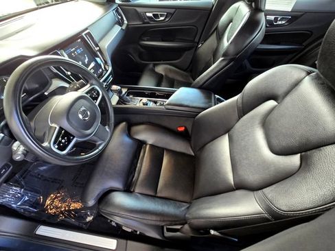 Used 2019 Volvo S60 T5 Inscription FWD image 19