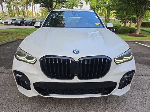 Used 2023 BMW X5 sDrive40i w/ M Sport Package RWD image 3